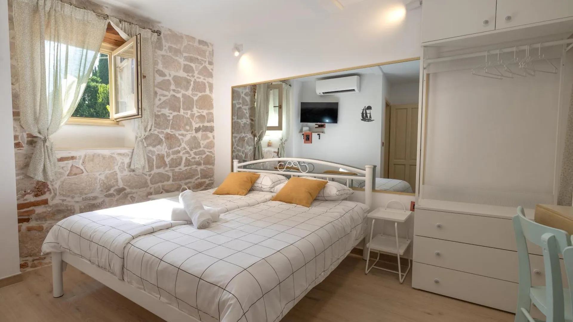 Studio 4Two -Old Town - Groundfloor Rovinj